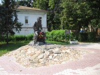 Памятник Лебедеву. Хороший кадр 6 июля  2012 г 021.jpg